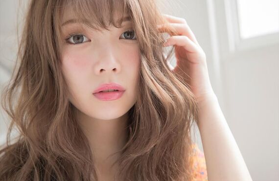 居心地の良さにこだわったサロンを青山で探す | 表参道駅から徒歩3分の美容室・i +toe(イト)